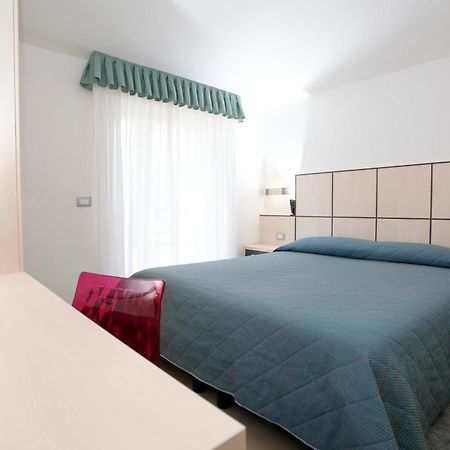 Hotel Miorelli Торболе Экстерьер фото