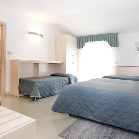 Hotel Miorelli Торболе Экстерьер фото