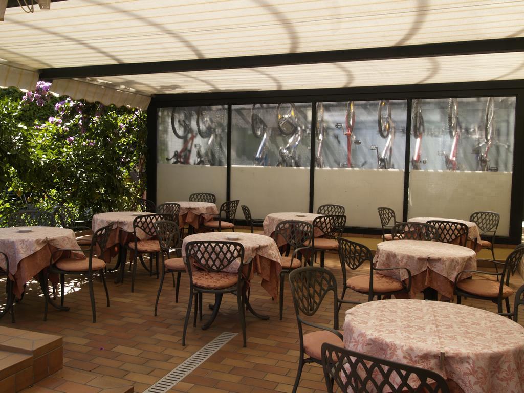 Hotel Miorelli Торболе Экстерьер фото