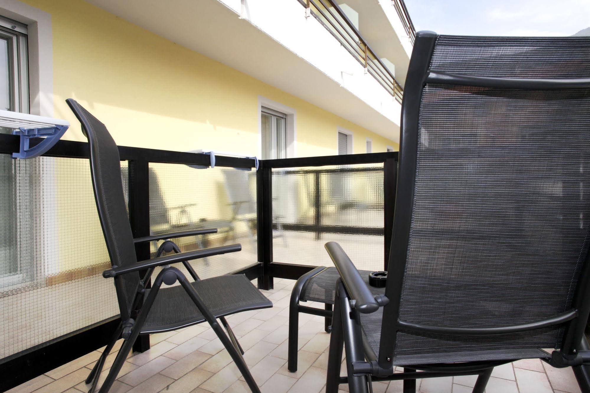 Hotel Miorelli Торболе Экстерьер фото